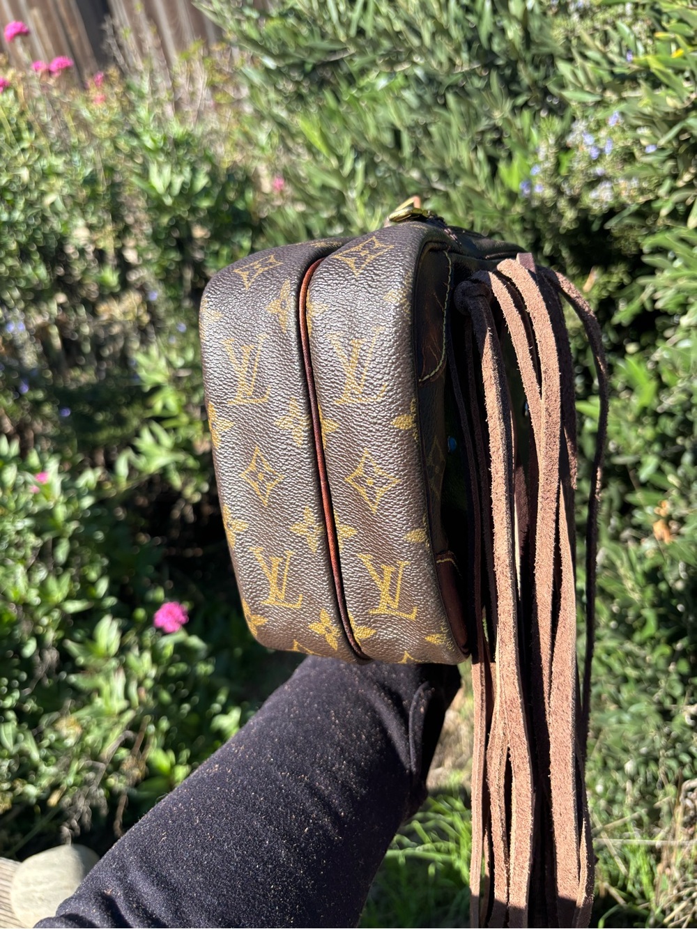 Louis Vuitton Brown Monogram Fringe Phone Pouch with Turquoise Studs - Picture 8 of 10